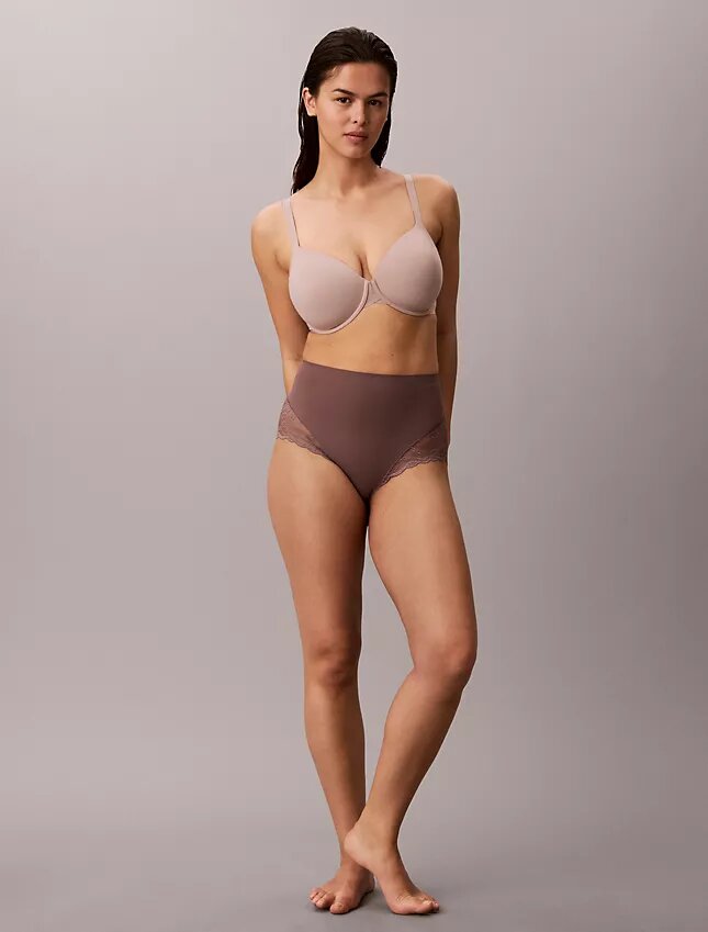 Sinnlicher Stretch-Spitzen-Brief Sinnlicher Stretch-Spitzen-Brief