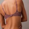 Sinnlicher, Unlined Vollschalen-BH aus Stretch-Spitze Sinnlicher, Unlined Vollschalen-BH aus Stretch-Spitze