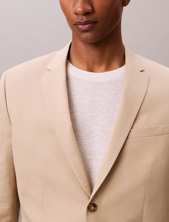 Slim-Fit-Blazer aus Leinenmischung Slim-Fit-Blazer aus Leinenmischung