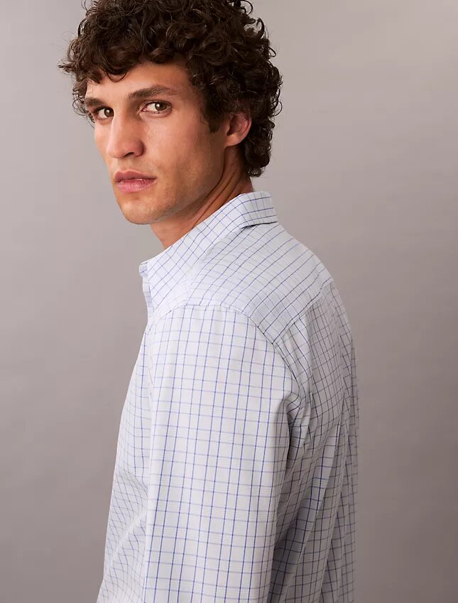 Slim-Fit-Hemd aus Cotton Stretch mit Karomuster und Knopfleiste Slim-Fit-Hemd aus Cotton Stretch mit Karomuster und Knopfleiste