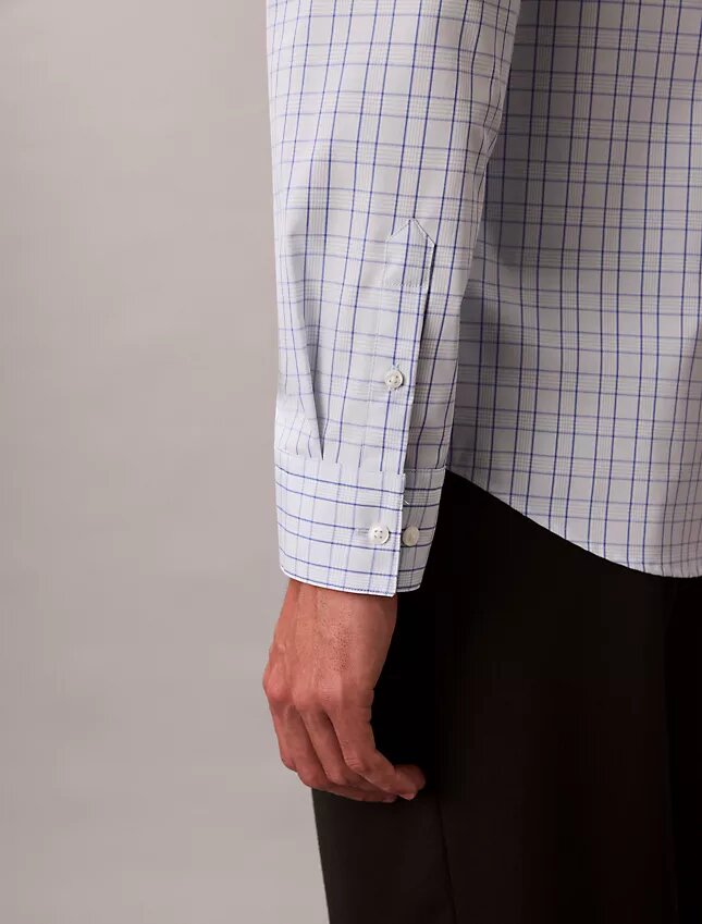 Slim-Fit-Hemd aus Cotton Stretch mit Karomuster und Knopfleiste Slim-Fit-Hemd aus Cotton Stretch mit Karomuster und Knopfleiste