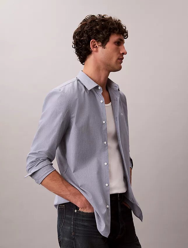 Slim-Fit-Hemd aus Cotton Stretch mit Streifenmuster Slim-Fit-Hemd aus Cotton Stretch mit Streifenmuster