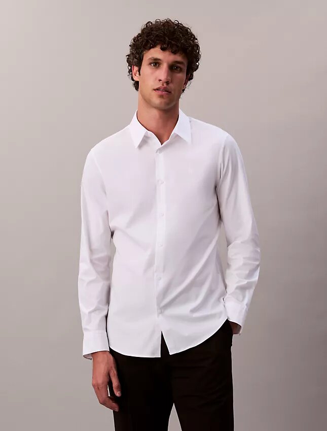 Slim-Fit-Hemd aus Cotton Stretch-Popeline Slim-Fit-Hemd aus Cotton Stretch-Popeline