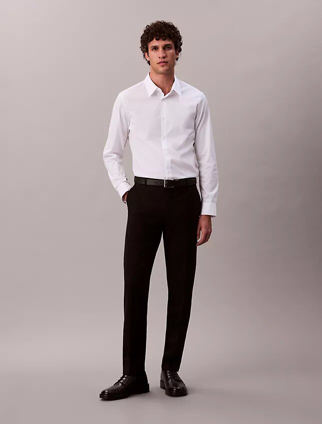 Slim-Fit-Hemd aus Cotton Stretch-Popeline Slim-Fit-Hemd aus Cotton Stretch-Popeline