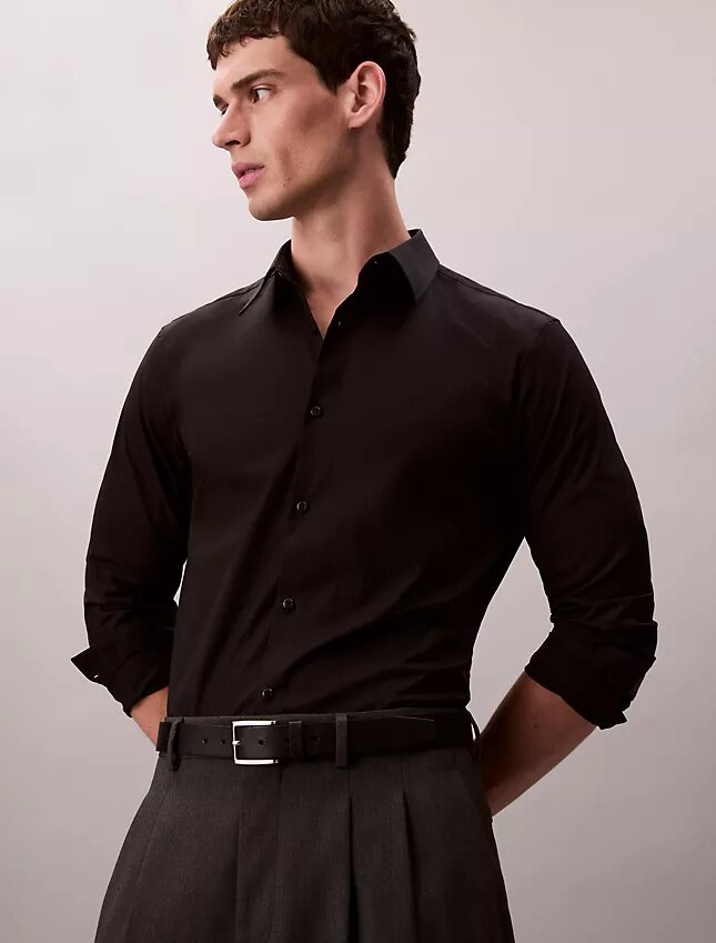 Slim-Fit-Hemd aus Cotton Stretch-Popeline Slim-Fit-Hemd aus Cotton Stretch-Popeline
