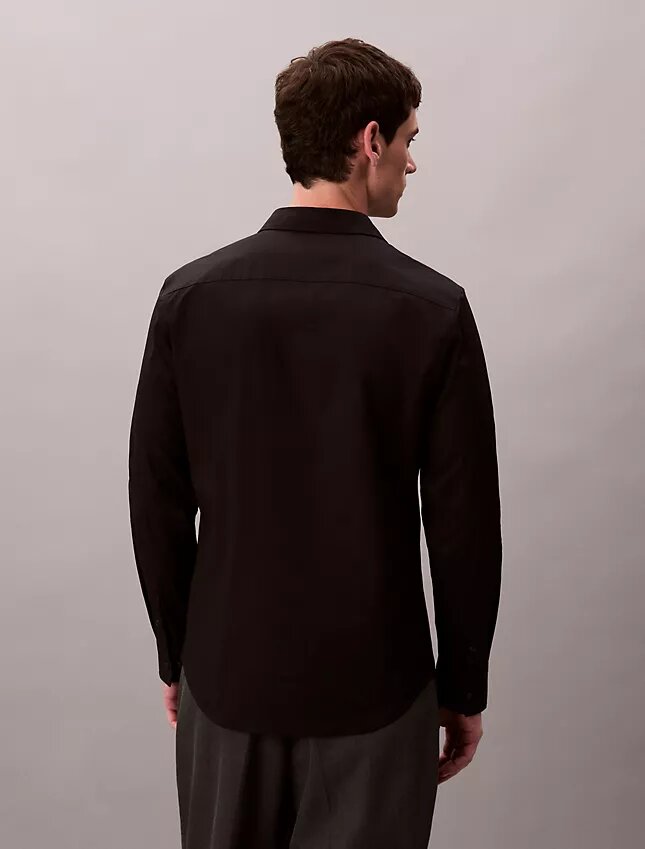 Slim-Fit-Hemd aus Cotton Stretch-Popeline Slim-Fit-Hemd aus Cotton Stretch-Popeline