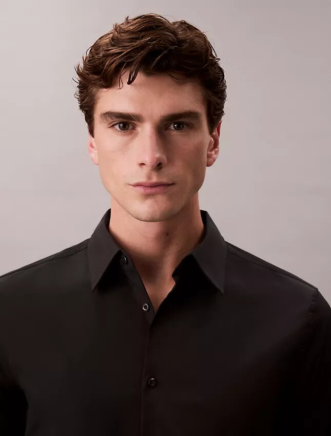 Slim-Fit-Hemd aus Supima-Cotton Stretch Slim-Fit-Hemd aus Supima-Cotton Stretch