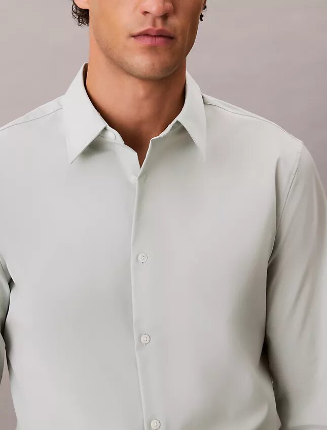 Slim-Fit-Hemd aus Supima-Cotton Stretch Slim-Fit-Hemd aus Supima-Cotton Stretch