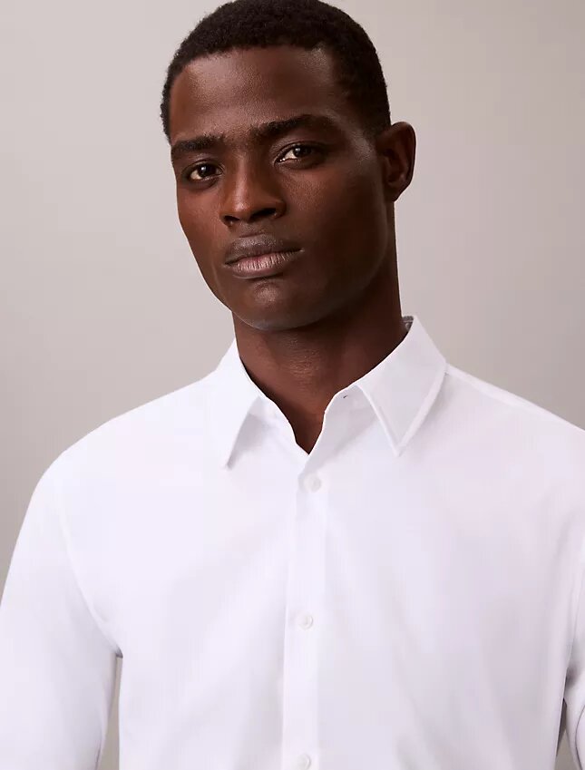 Slim-Fit-Hemd aus Supima-Cotton Stretch Slim-Fit-Hemd aus Supima-Cotton Stretch