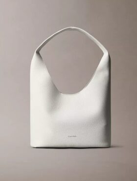 Slouchy-Tasche mit Kieselstruktur