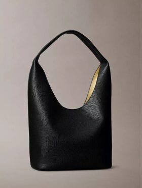 Slouchy-Tasche mit Kieselstruktur