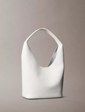 Slouchy-Tasche mit Kieselstruktur