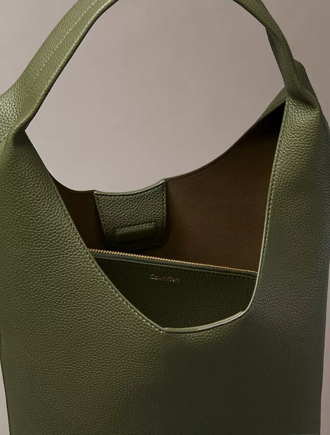 Slouchy-Tasche mit Kieselstruktur Slouchy-Tasche mit Kieselstruktur