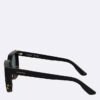 Sonnenbrille aus Acetat in modifizierter rechteckiger Form Sonnenbrille aus Acetat in modifizierter rechteckiger Form