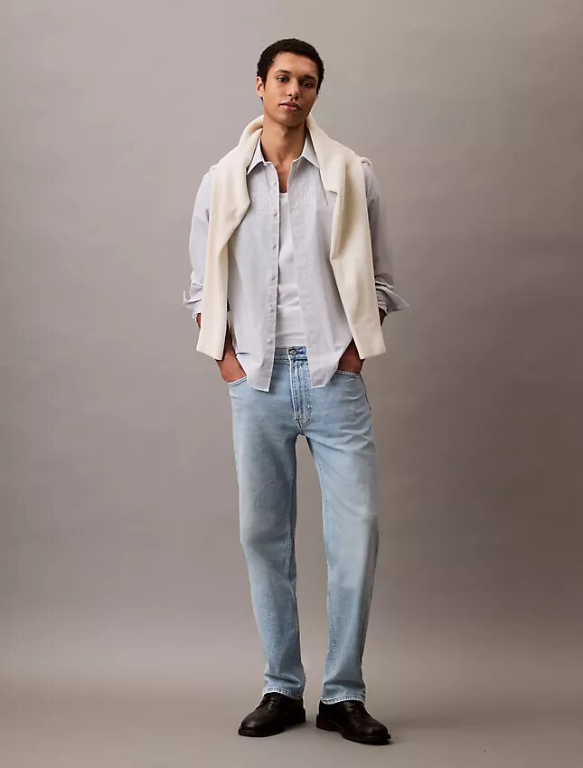 Standard-Jeans mit geradem Schnitt Standard-Jeans mit geradem Schnitt