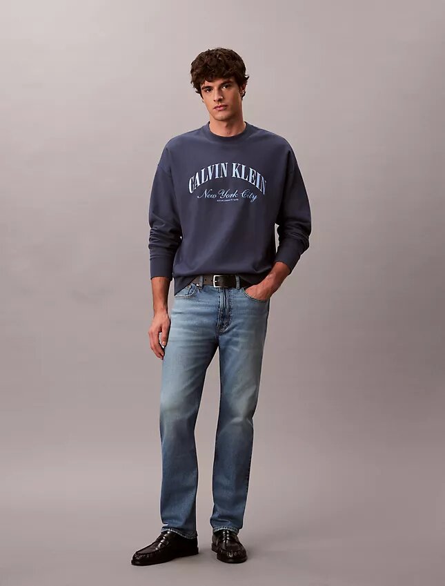Standard-Jeans mit geradem Schnitt Standard-Jeans mit geradem Schnitt