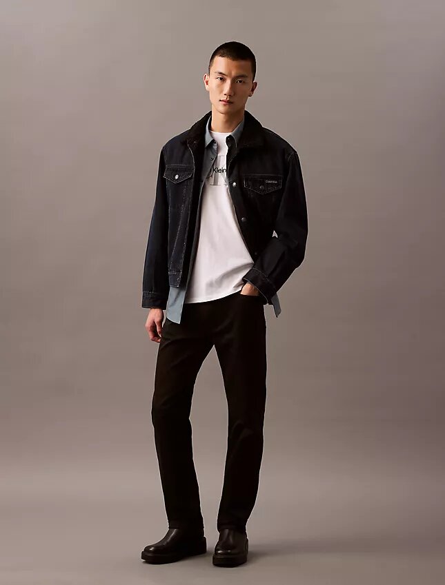 Standard-Jeans mit geradem Schnitt Standard-Jeans mit geradem Schnitt