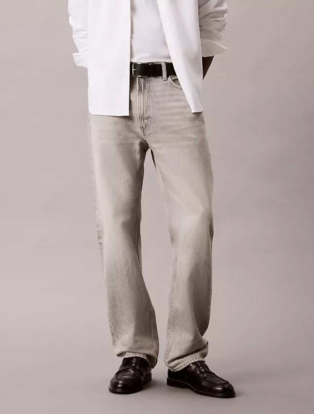 Standard-Jeans mit geradem Schnitt Standard-Jeans mit geradem Schnitt