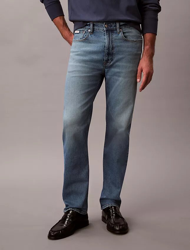 Standard-Jeans mit geradem Schnitt Standard-Jeans mit geradem Schnitt