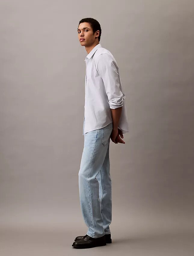 Standard-Jeans mit geradem Schnitt Standard-Jeans mit geradem Schnitt