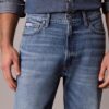Standard-Jeans mit geradem Schnitt Standard-Jeans mit geradem Schnitt