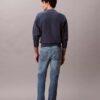 Standard-Jeans mit geradem Schnitt Standard-Jeans mit geradem Schnitt