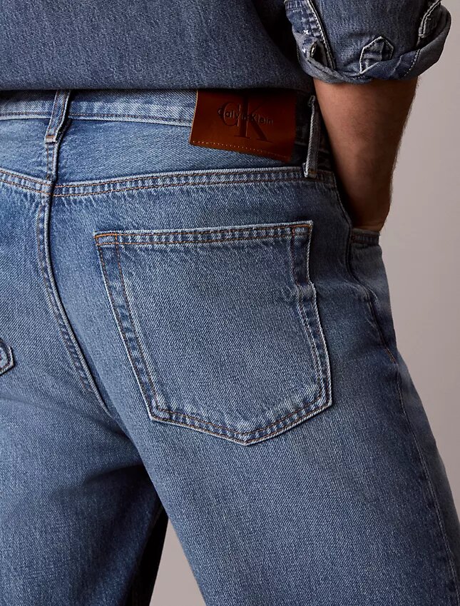 Standard-Jeans mit geradem Schnitt Standard-Jeans mit geradem Schnitt