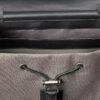 Strukturierter Rucksack mit Klappe