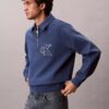 Sweatshirt mit Viertelreißverschluss und Varsity-Monogram-Logo