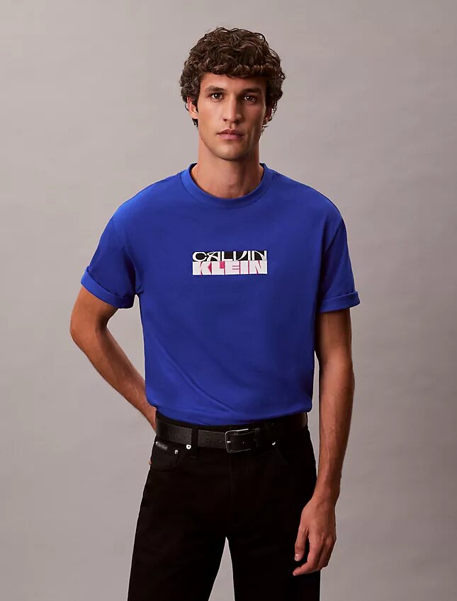 T-Shirt mit Block-Logo-Grafik in lockerer Passform T-Shirt mit Block-Logo-Grafik in lockerer Passform