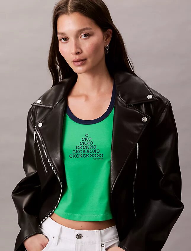 T-Shirt mit Monogram-Logo in grafischer Slim-Passform T-Shirt mit Monogram-Logo in grafischer Slim-Passform