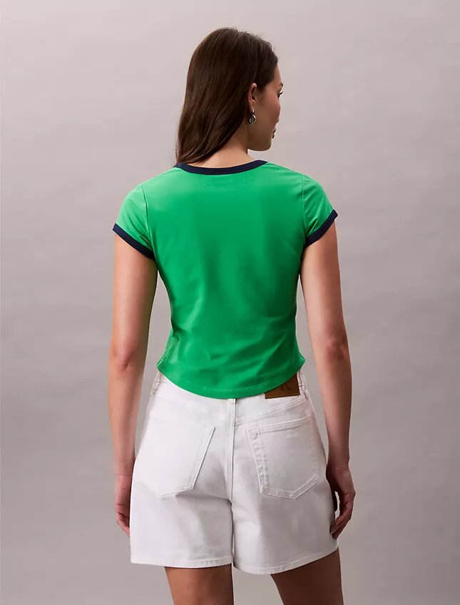 T-Shirt mit Monogram-Logo in grafischer Slim-Passform T-Shirt mit Monogram-Logo in grafischer Slim-Passform