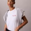 T-Shirt mit Schriftzug von Calvin Klein in Schreibschrift T-Shirt mit Schriftzug von Calvin Klein in Schreibschrift