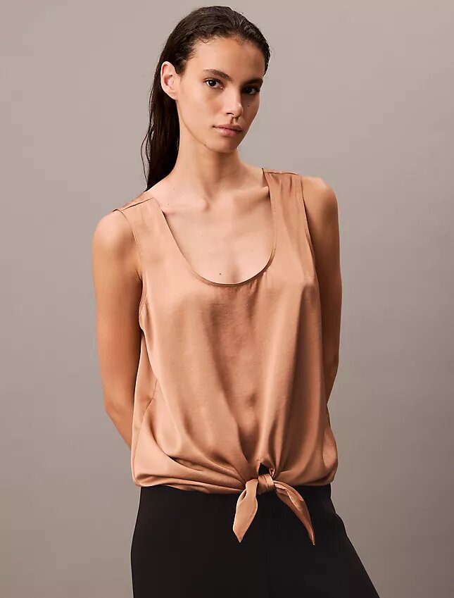 Tanktop aus geknittertem Satin mit Bindeband vorne Tanktop aus geknittertem Satin mit Bindeband vorne