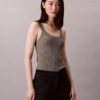 Tanktop aus Viskosemischung mit geripptem Saum Tanktop aus Viskosemischung mit geripptem Saum