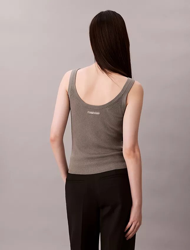 Tanktop aus Viskosemischung mit geripptem Saum Tanktop aus Viskosemischung mit geripptem Saum