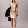 Tanktop mit Pailletten und Rundhalsausschnitt Tanktop mit Pailletten und Rundhalsausschnitt