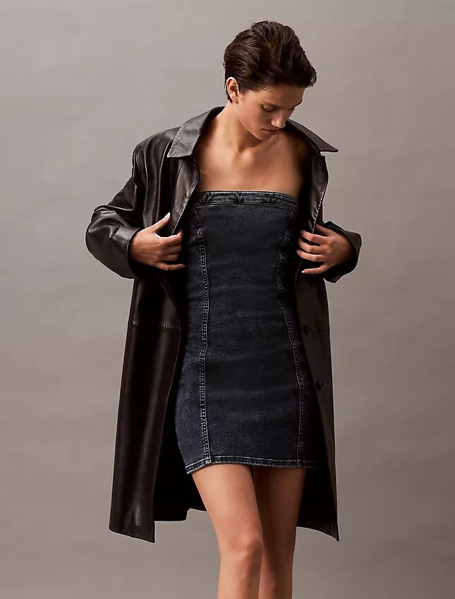 Trägerloses Denim-Minikleid Trägerloses Denim-Minikleid