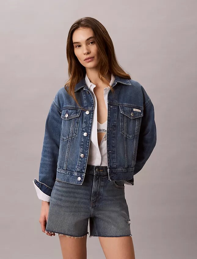 Trucker Jacket im 90er-Jahre-Stil Trucker Jacket im 90er-Jahre-Stil