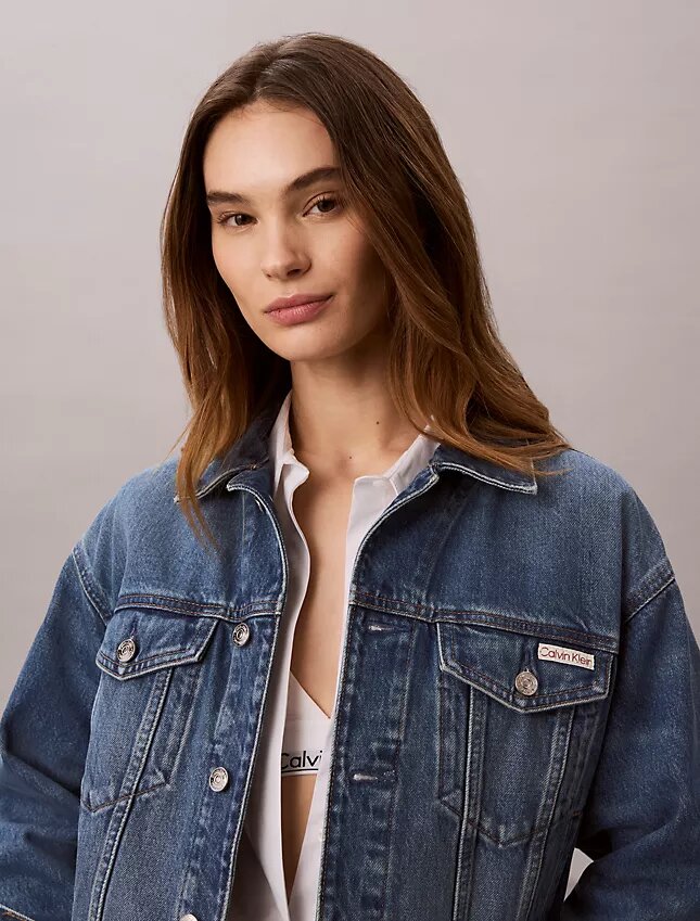 Trucker Jacket im 90er-Jahre-Stil Trucker Jacket im 90er-Jahre-Stil