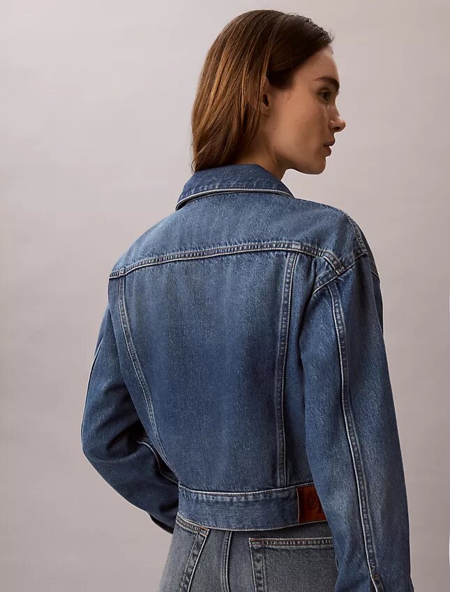 Trucker Jacket im 90er-Jahre-Stil Trucker Jacket im 90er-Jahre-Stil