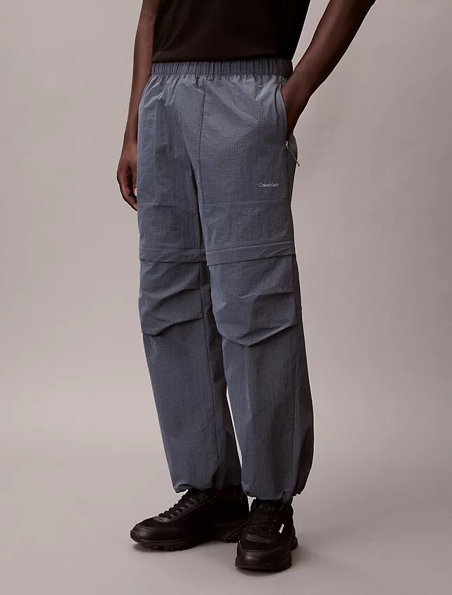 Wandelbare Hose aus Ripstop-Nylon Wandelbare Hose aus Ripstop-Nylon