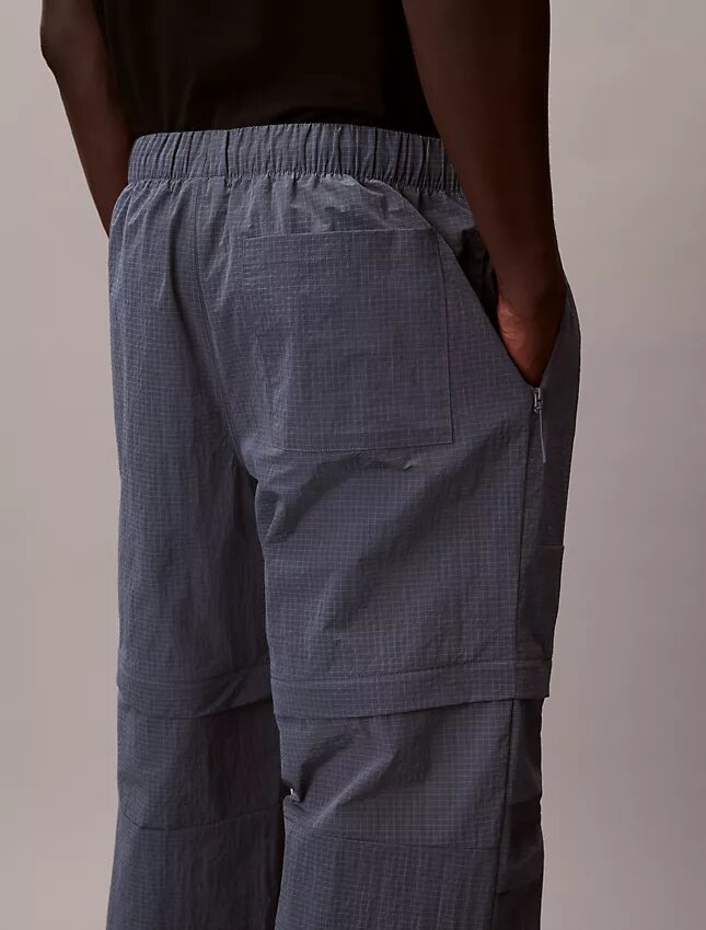 Wandelbare Hose aus Ripstop-Nylon Wandelbare Hose aus Ripstop-Nylon