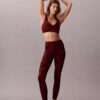 Weiche 7/8-Leggings mit abstraktem Sportprint Weiche 7/8-Leggings mit abstraktem Sportprint