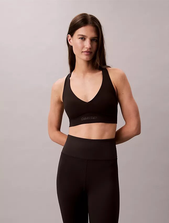 Weicher Sport-BH für mittlere Belastung Weicher Sport-BH für mittlere Belastung