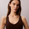 Weicher Sport-BH für mittlere Belastung Weicher Sport-BH für mittlere Belastung