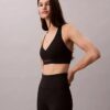 Weicher Sport-BH für mittlere Belastung Weicher Sport-BH für mittlere Belastung