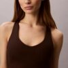 Weiches Sport-Oberteil für geringe Belastung Weiches Sport-Oberteil für geringe Belastung