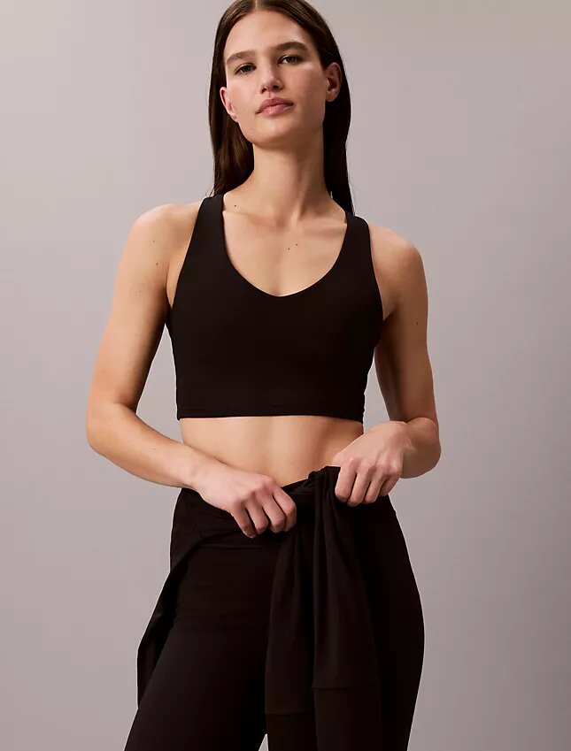 Weiches Sport-Oberteil für geringe Belastung Weiches Sport-Oberteil für geringe Belastung