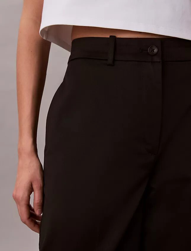 Weite Chino-Hose Weite Chino-Hose